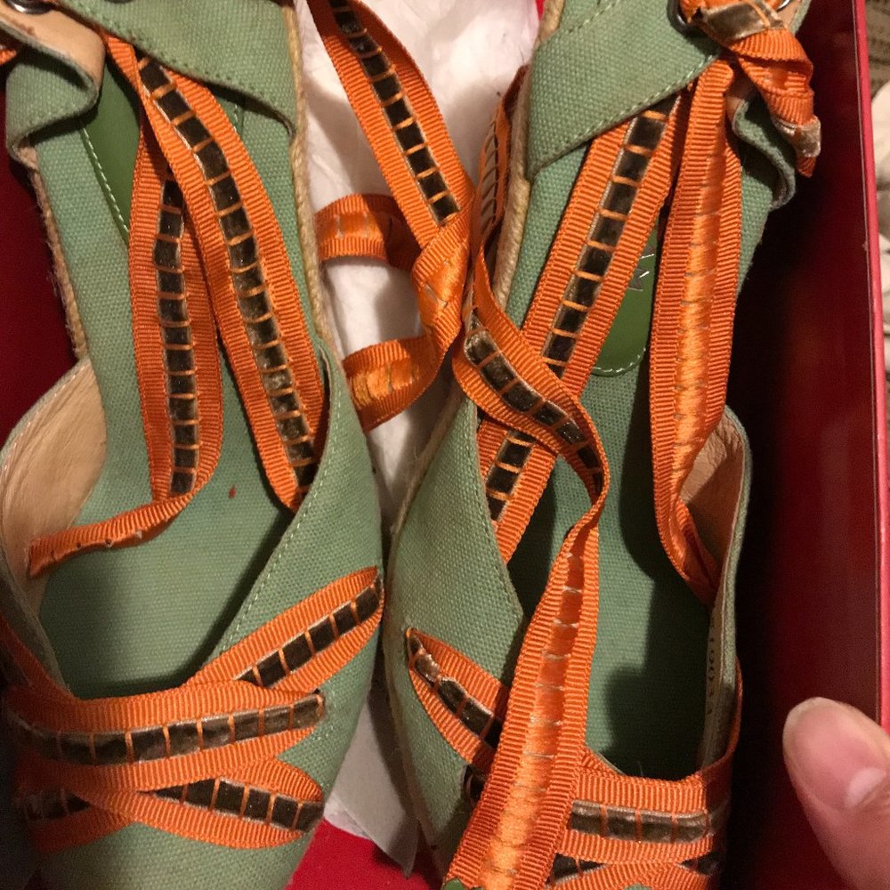 Vivienne Tam Espadrilles in Green (EU 40/ US 9)